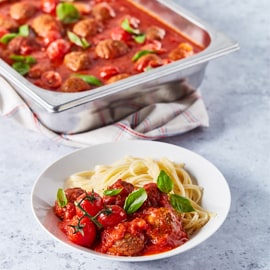 Albóndigas de NoCarne con salsa de tomate Albóndigas de NoCarne con salsa de tomate